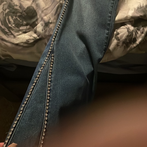 Forevel 21 new jeans size 26 high rise flare - Picture 2 of 4